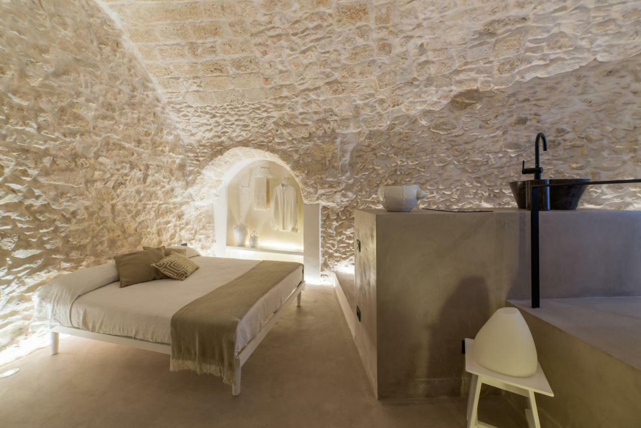 Vittoria Luxury Suite A Ostuni By Wonderful Italy Exterior photo